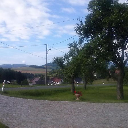 Apartmán -Am Fuss Zum Zittauer Gebirge- Hainewalde Exteriér fotografie