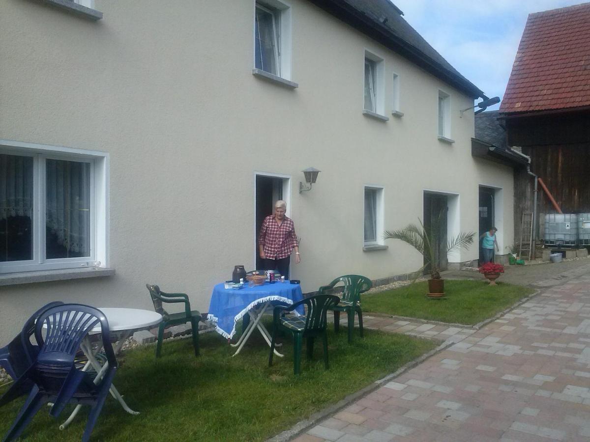 Apartmán -Am Fuss Zum Zittauer Gebirge- Hainewalde Exteriér fotografie